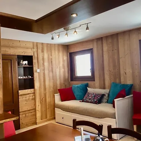 Apartman Aroma Di Legno E Profumo Di Neve