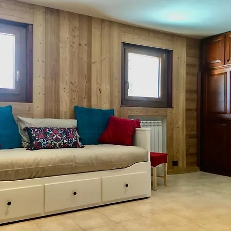 Aroma Di Legno E Profumo Di Neve Breuil-Cervinia