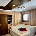 Aroma Di Legno E Profumo Di Neve Apartment *