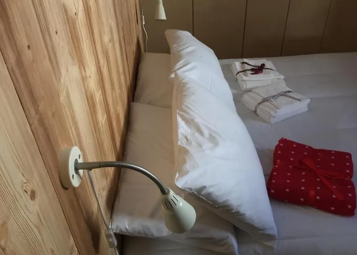 Aroma Di Legno E Profumo Di Neve شقة بيريوِل تْشيرفينيا